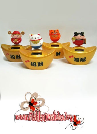 suvenir-figurka-na-slitke-na-solnechnoy-bataree-a-351